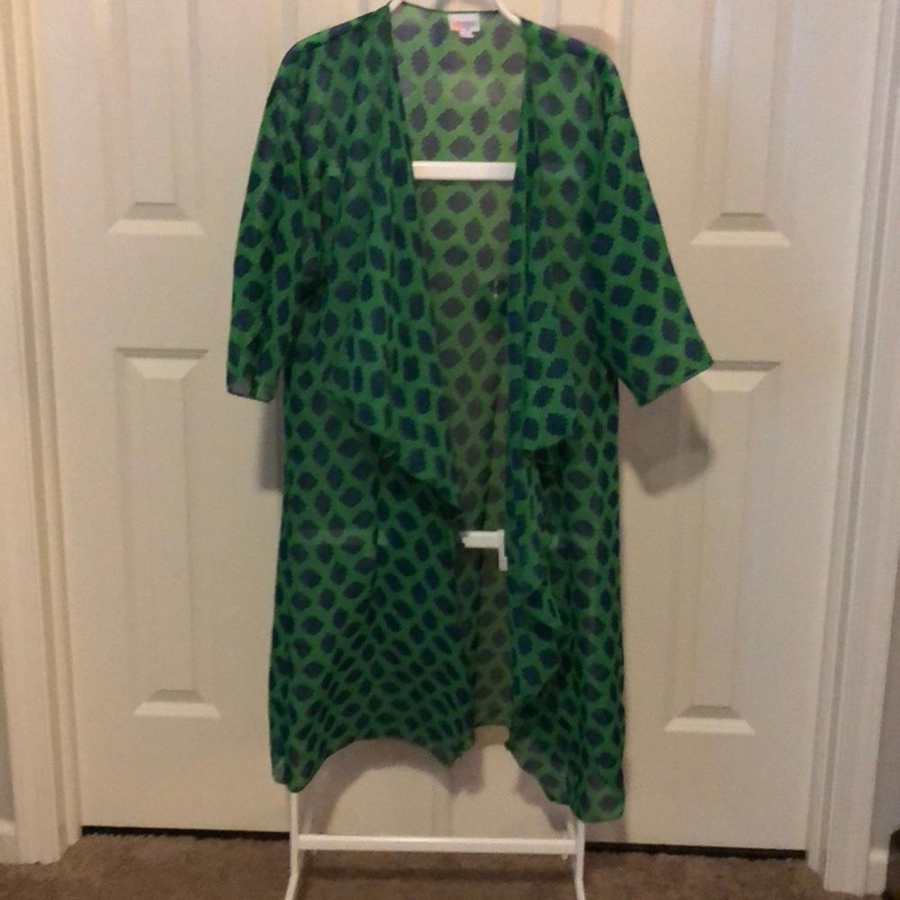 LulaRoe Medium Shirley New without tag Never worn